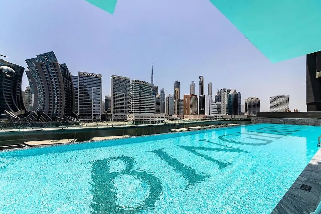 1Bdr Yacht View Binghatti Canal Dubai United Arab Emirates